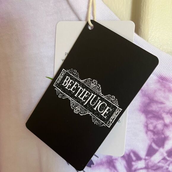 Loungefly Beetleguise T-shirt Unisex - Picture 6 of 8